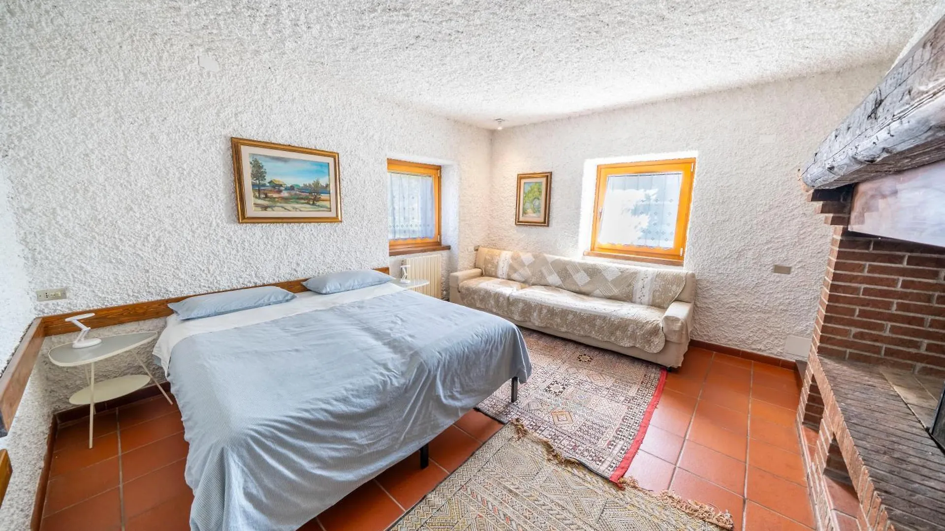 Casa Ghirlanda Con Piscina E Campo Da Tennis Λατζίζε Διαμέρισμα