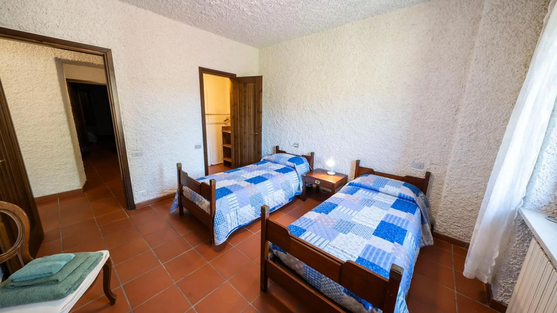 Διαμέρισμα Casa Ghirlanda Con Piscina E Campo Da Tennis Λατζίζε Ιταλία